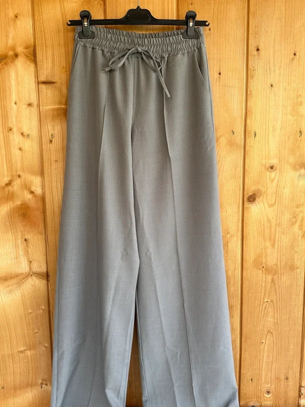 Grijzer pantalon met zijzakken en elastiek in de boord
